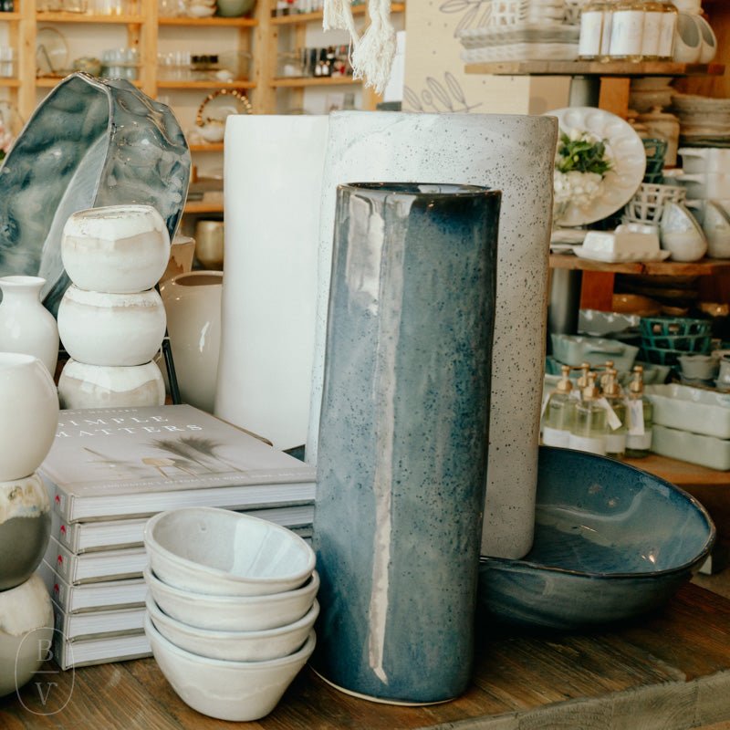 CYLINDER VASE