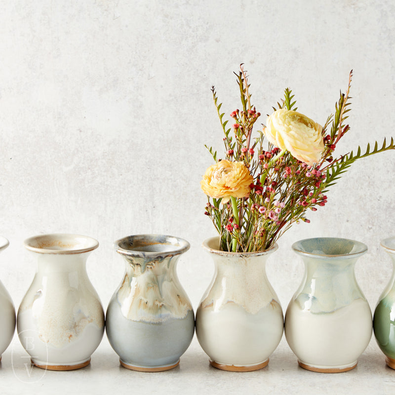 CARNATION VASE